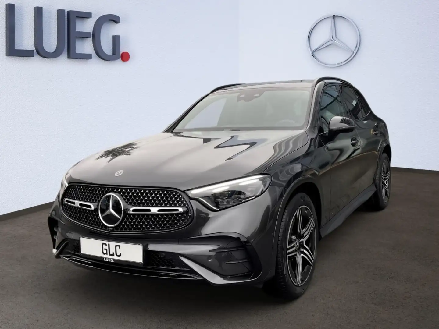 Mercedes-Benz GLC 220 d 4MATIC AMG-EDITION+GUARD360+NIGHT+AHK Grau - 1