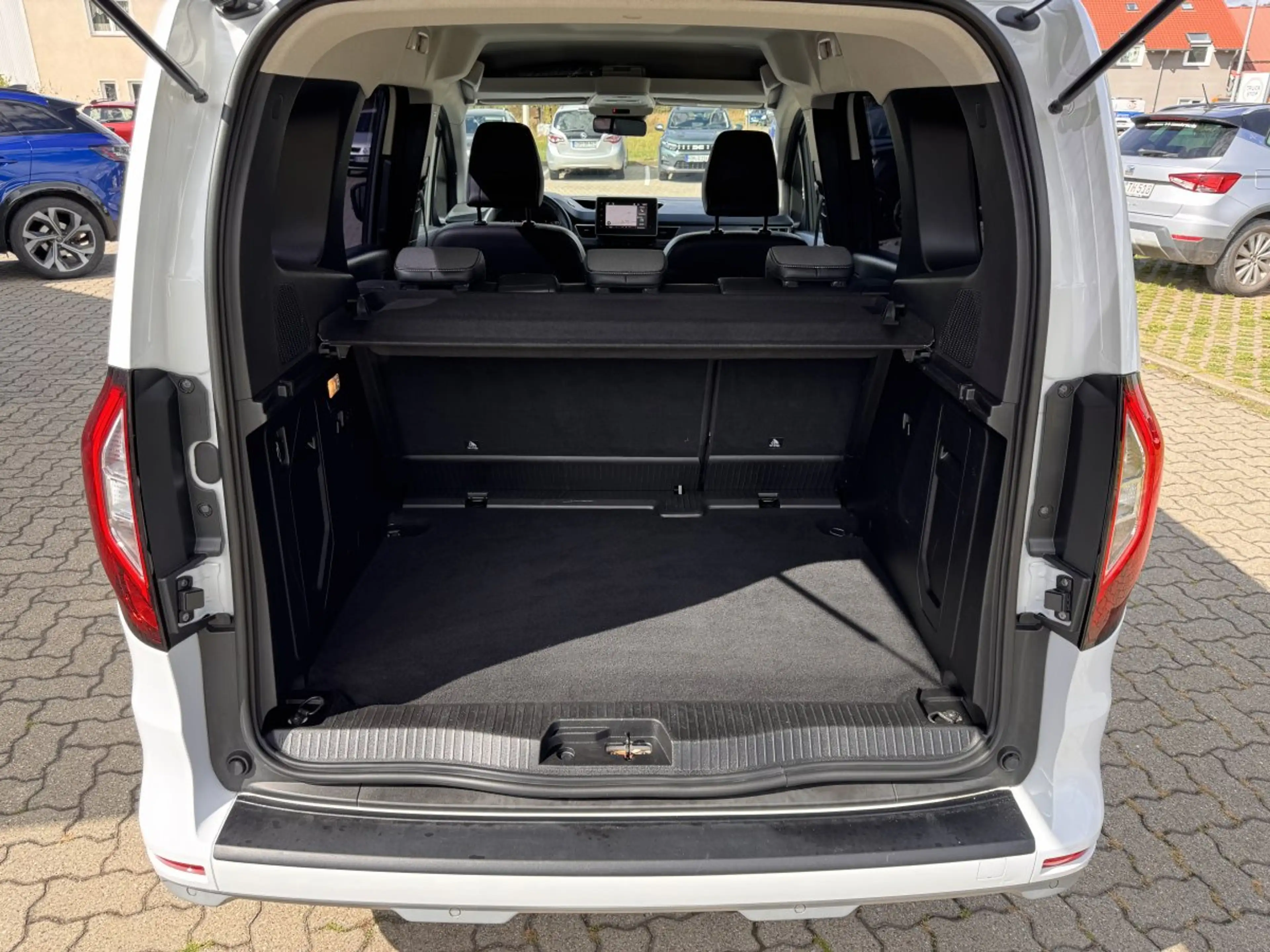 Renault Kangoo TCe 100 PS EDITION One — photo 14