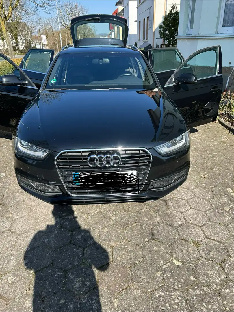 Audi A4 Avant 2.0 TDI DPF S line Sportpaket 4x4 Schwarz - 1