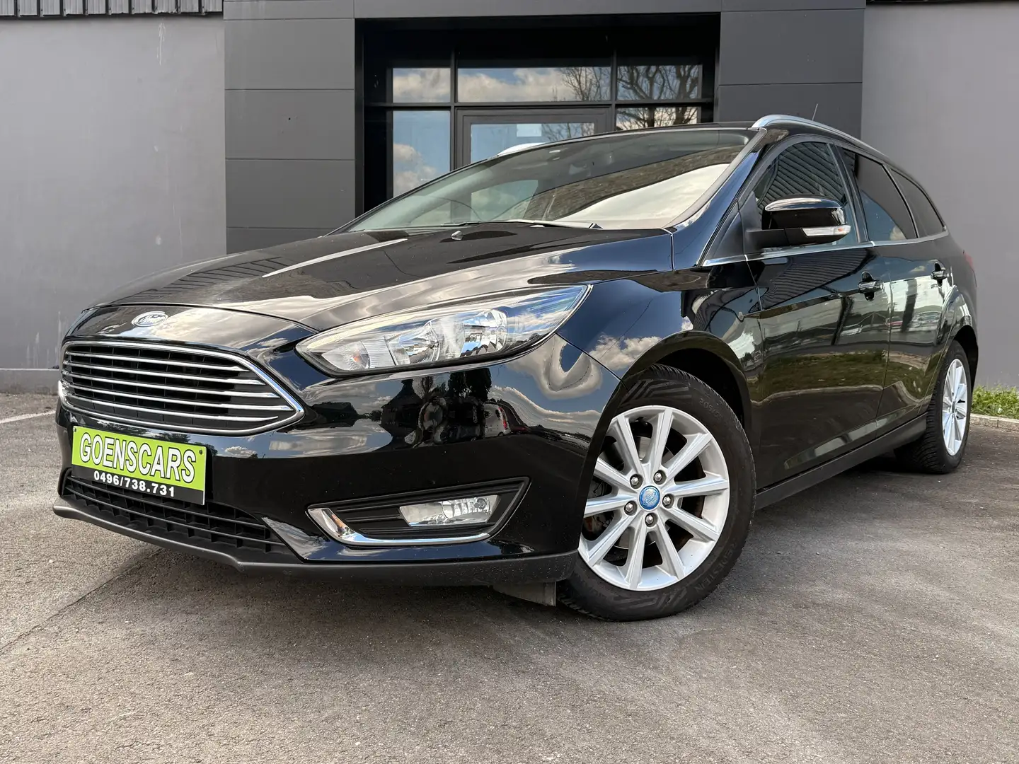Ford Focus 1.5 TDCi Titanium,GPS,CAMERA,GARANTIE,CLIM DIG😍 Noir - 1
