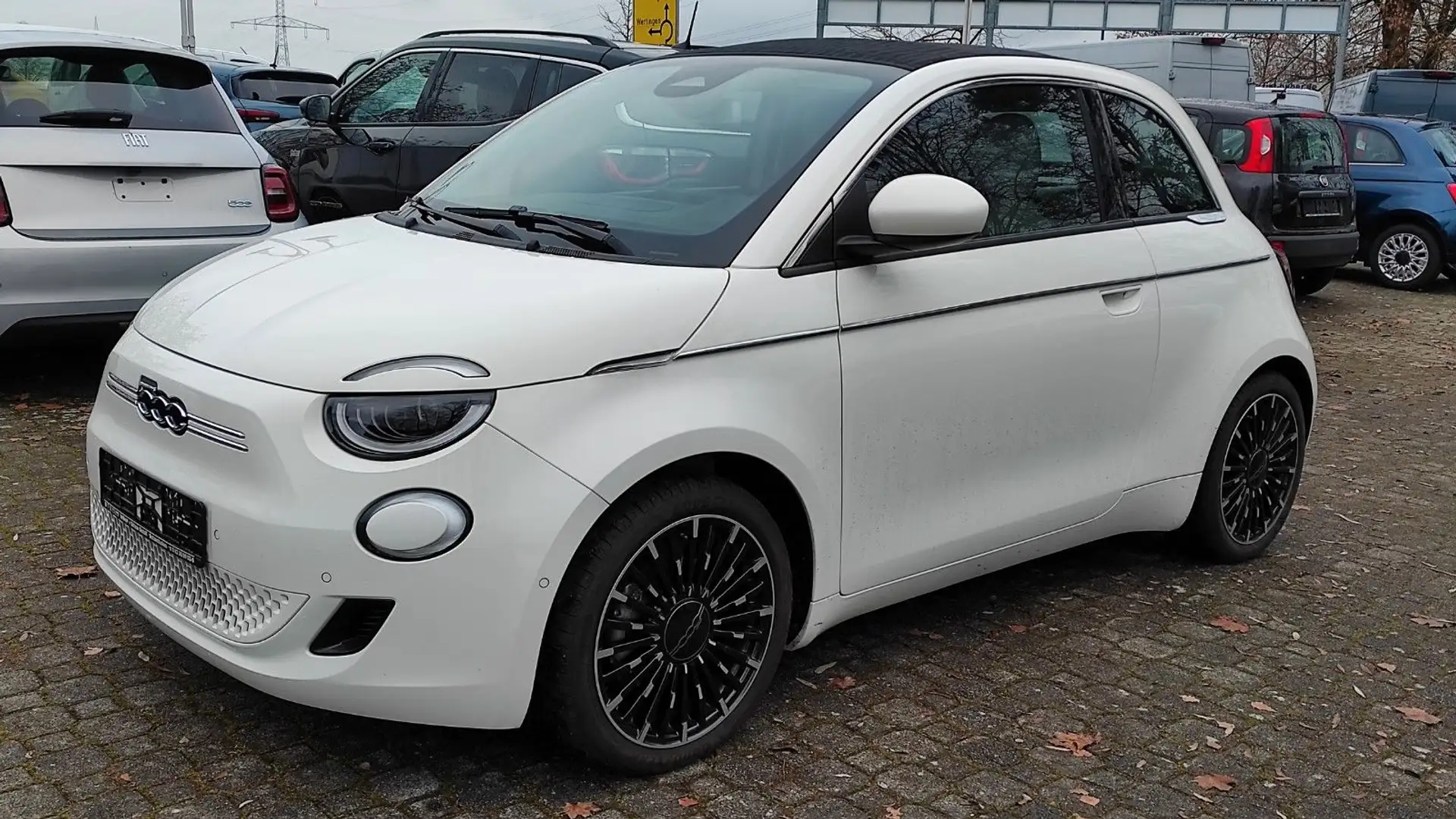 Fiat 500e 500 e Cabrio La Prima by Bocelli Weiß - 1