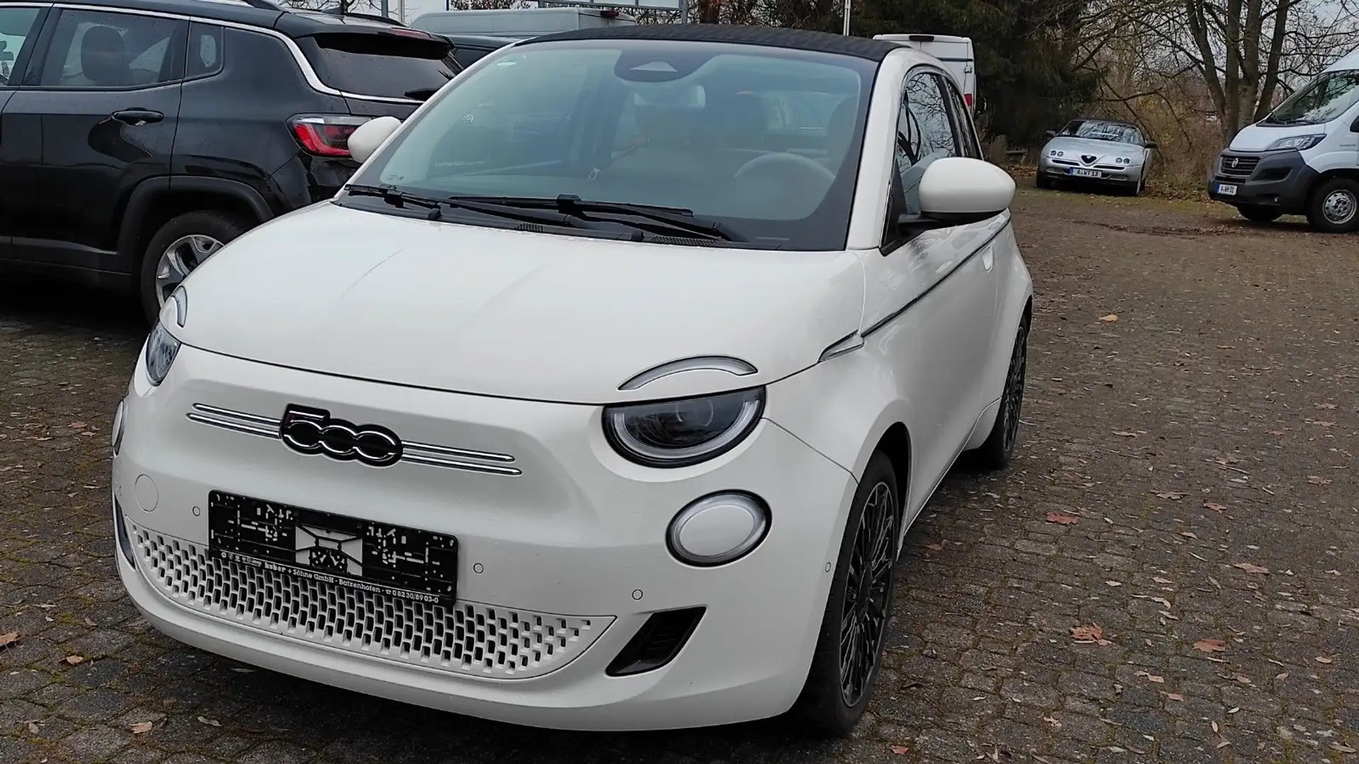 Fiat 500e 500 e Cabrio La Prima by Bocelli Weiß - 2