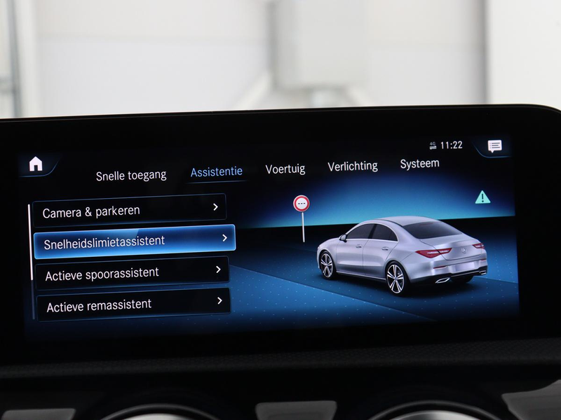 Mercedes-Benz CLA 250 Premium Plus | Panoramadak | Memory | Stoelverwarm — photo 31