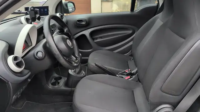 Smart Fortwo view 25