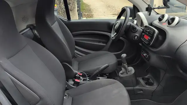 Smart Fortwo view 27
