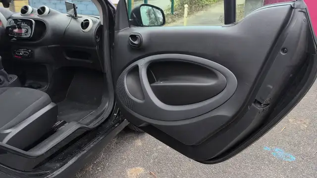 Smart Fortwo view 23