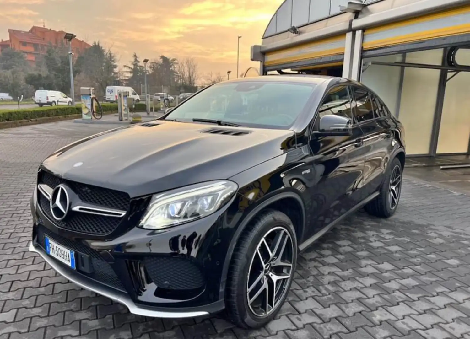 Mercedes-Benz GLE 43 AMG Coupe (450) Sport 4matic auto Fekete - 1