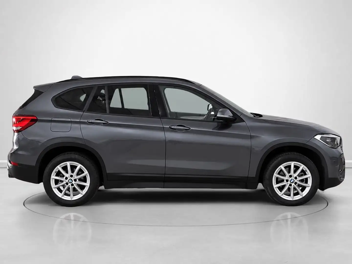 BMW X1 sDrive 18dA Gris - 2