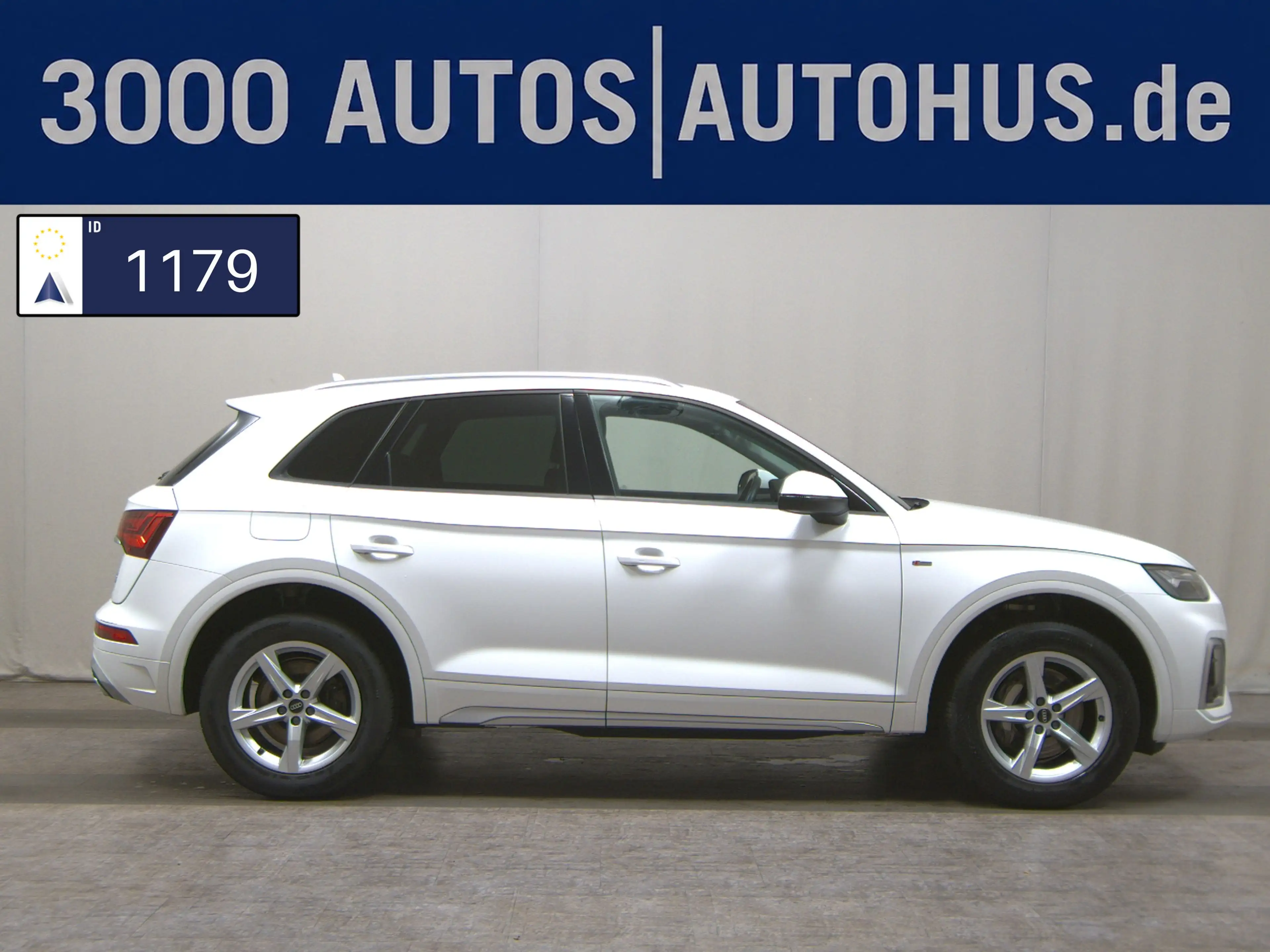Audi Q5 50 TFSI e Qu. S-Line T-Leder Navi LED RFK AHK