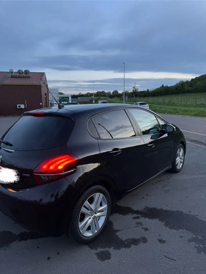 Peugeot 208 1.2i PureTech Access - 2
