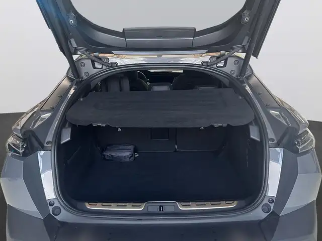 Peugeot 408 view 9