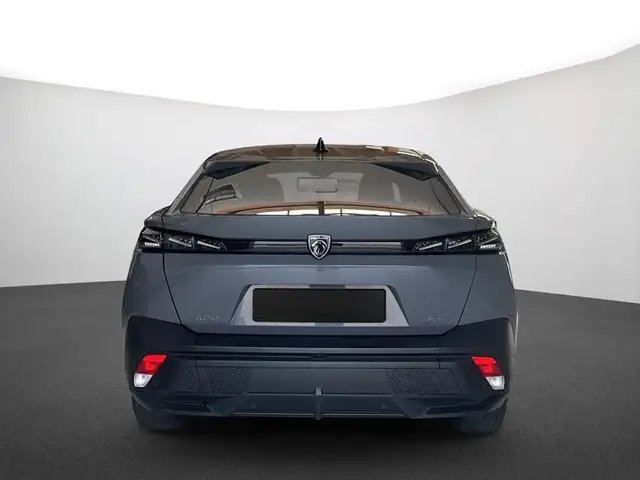 Peugeot 408 view 4