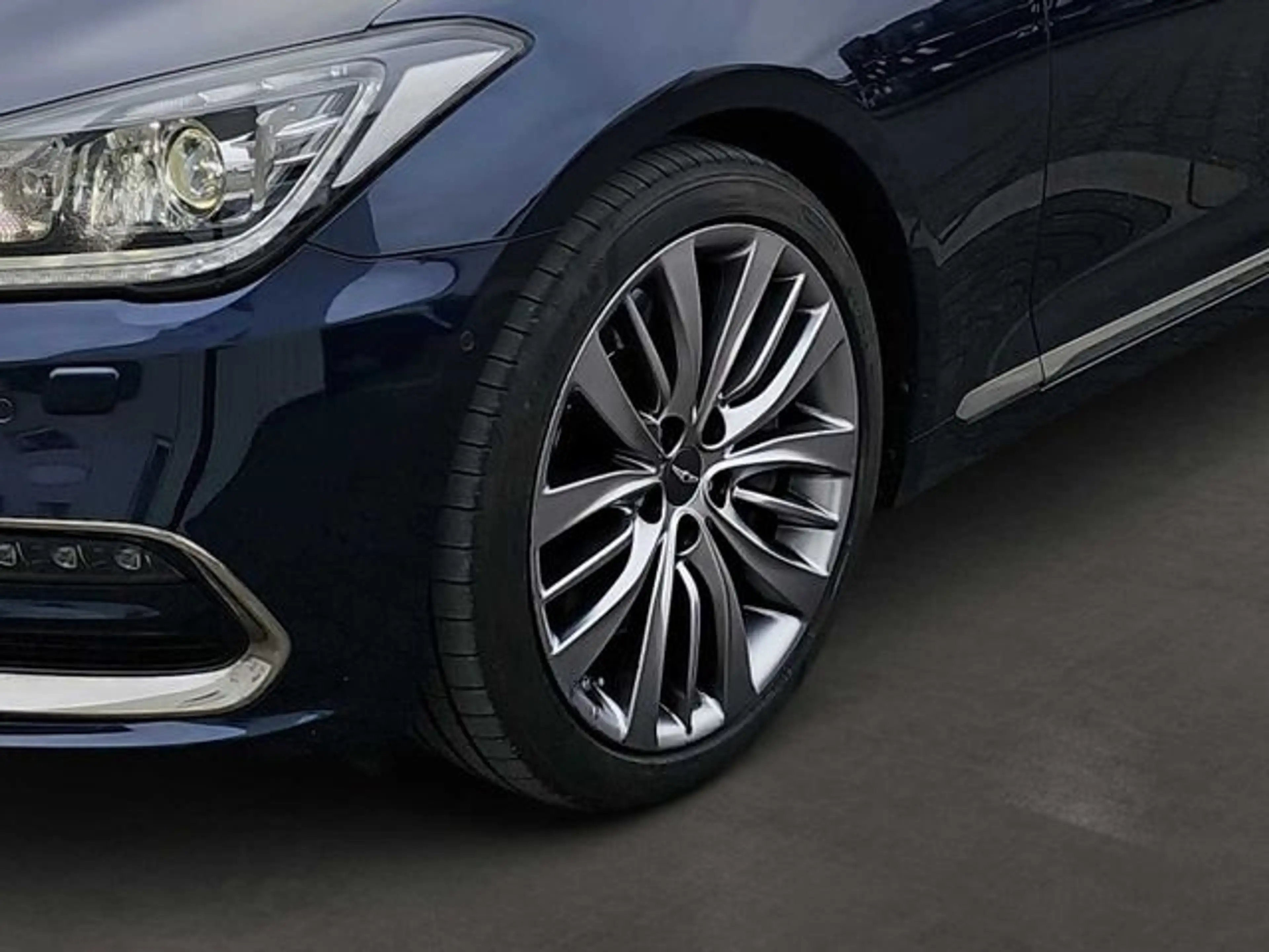 Genesis G80 Sportlimousine 3.8 V6 GDI HUD El. Panodach Navi Me — photo 7