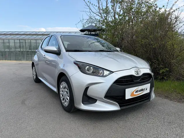 Toyota Yaris Active 1.Besitz Relax-Garantie 24.000KM CarPlay