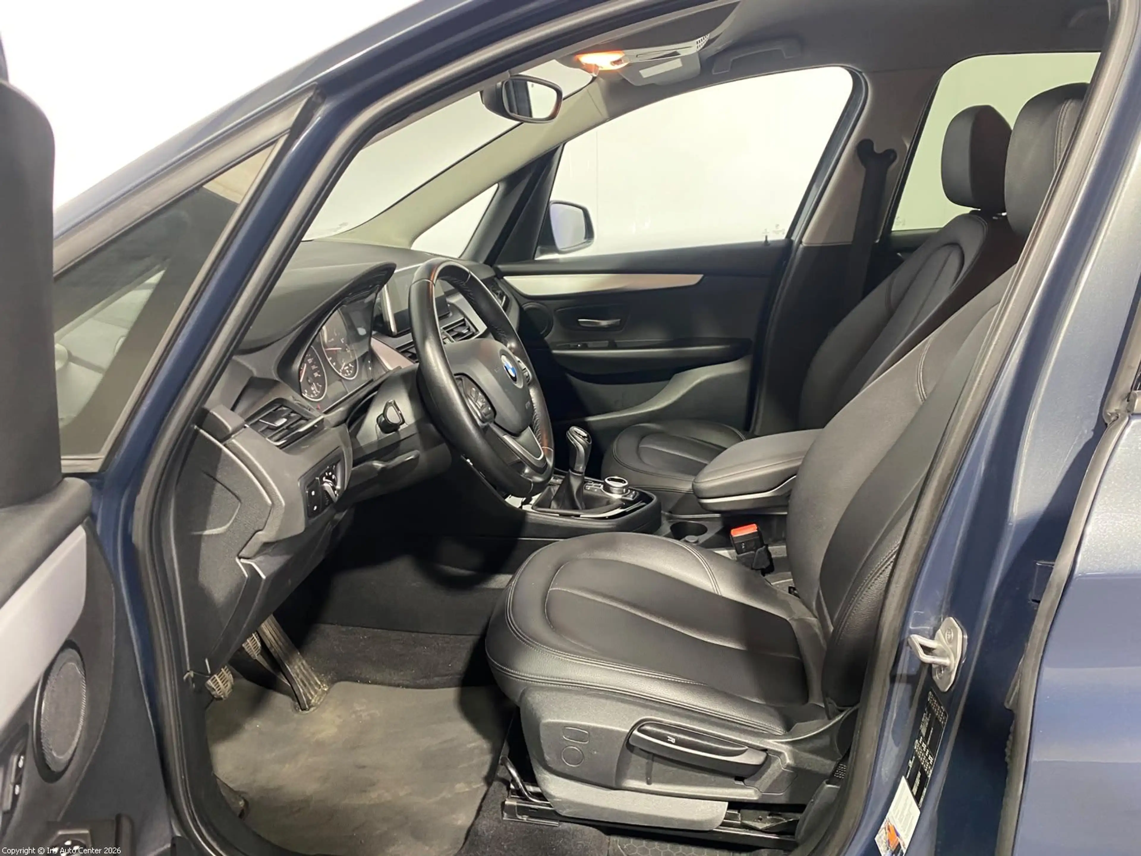 BMW 216 I GRAN TOURER | PDC AV/AR | NAVI. | CUIR — photo 5