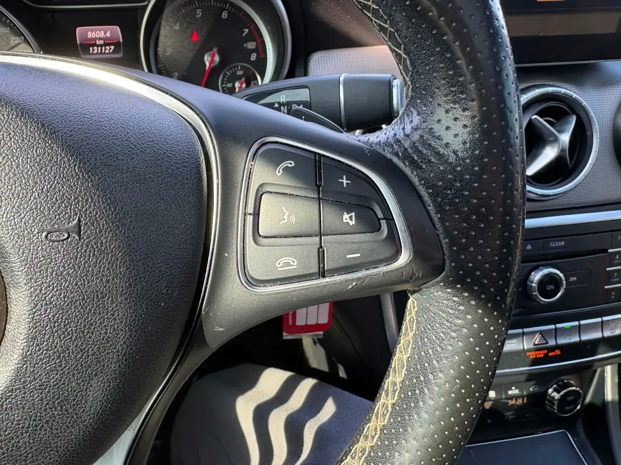 Mercedes-Benz CLA снимка Mercedes-Benz CLA