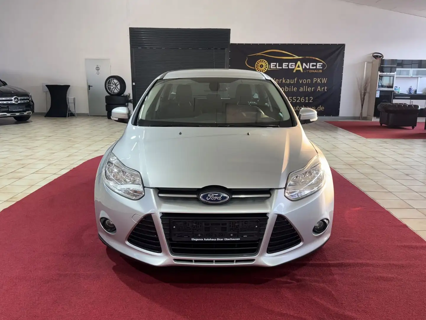 Ford Focus Turnier Sync Edition Silber - 2