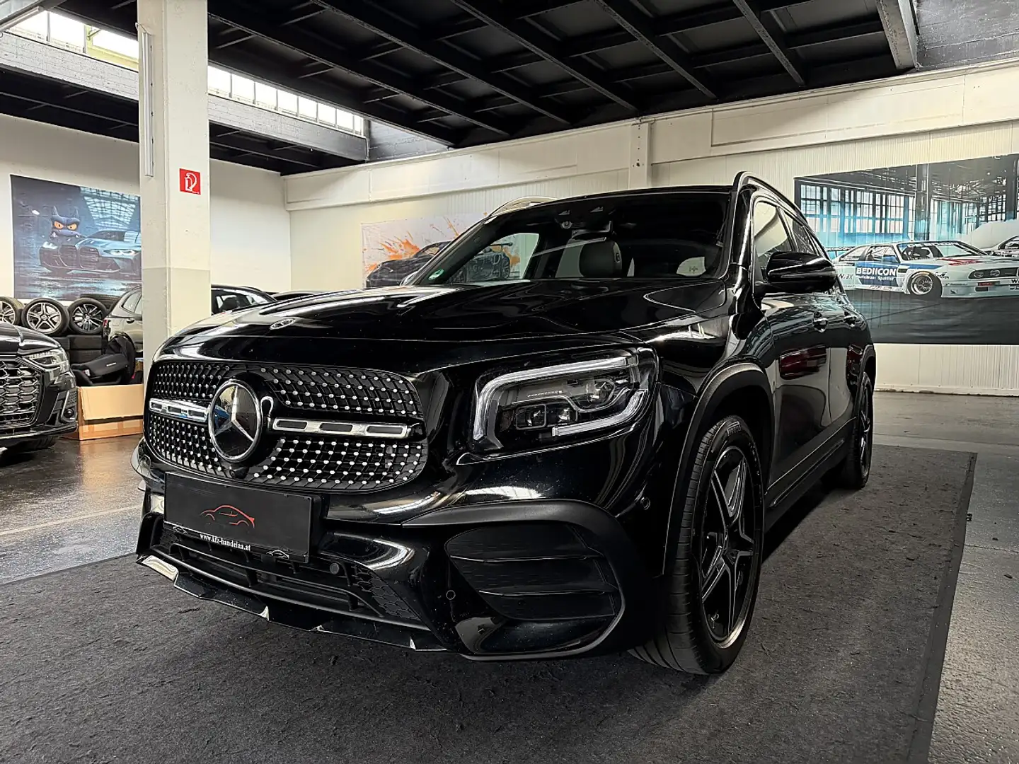 Mercedes-Benz GLB 200 d AMG Line 4Matic * VOLLAUSSTATTUNG * 1 BESITZ ... Schwarz - 1