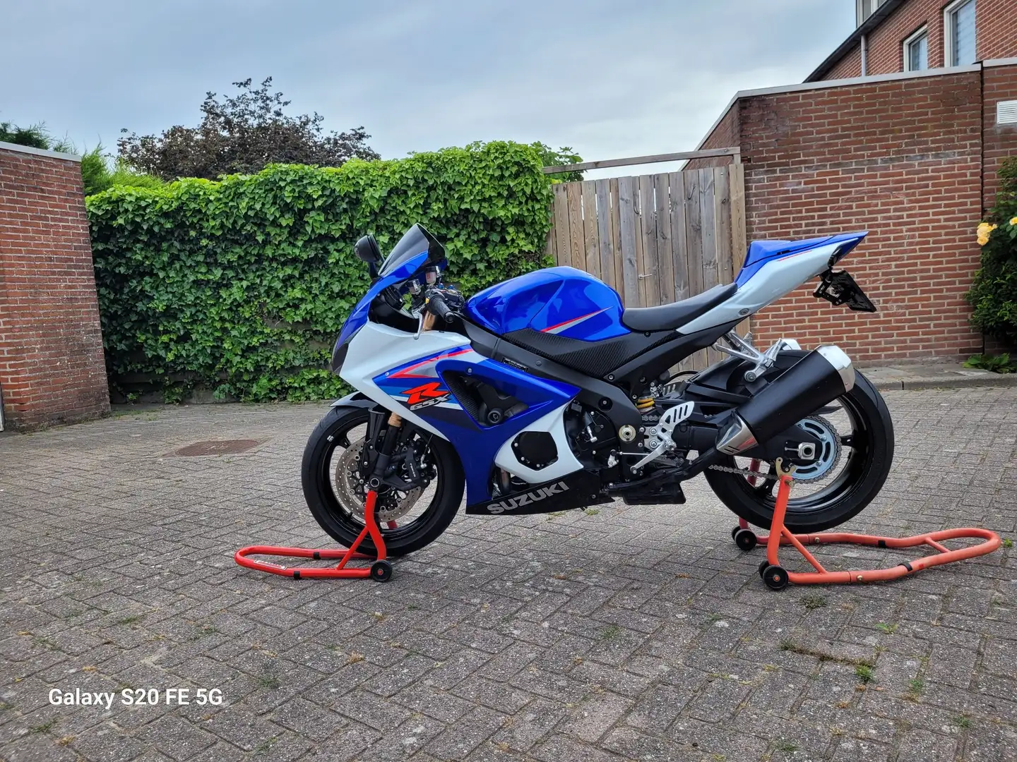 Suzuki GSX-R 1000 supersport Albastru - 1