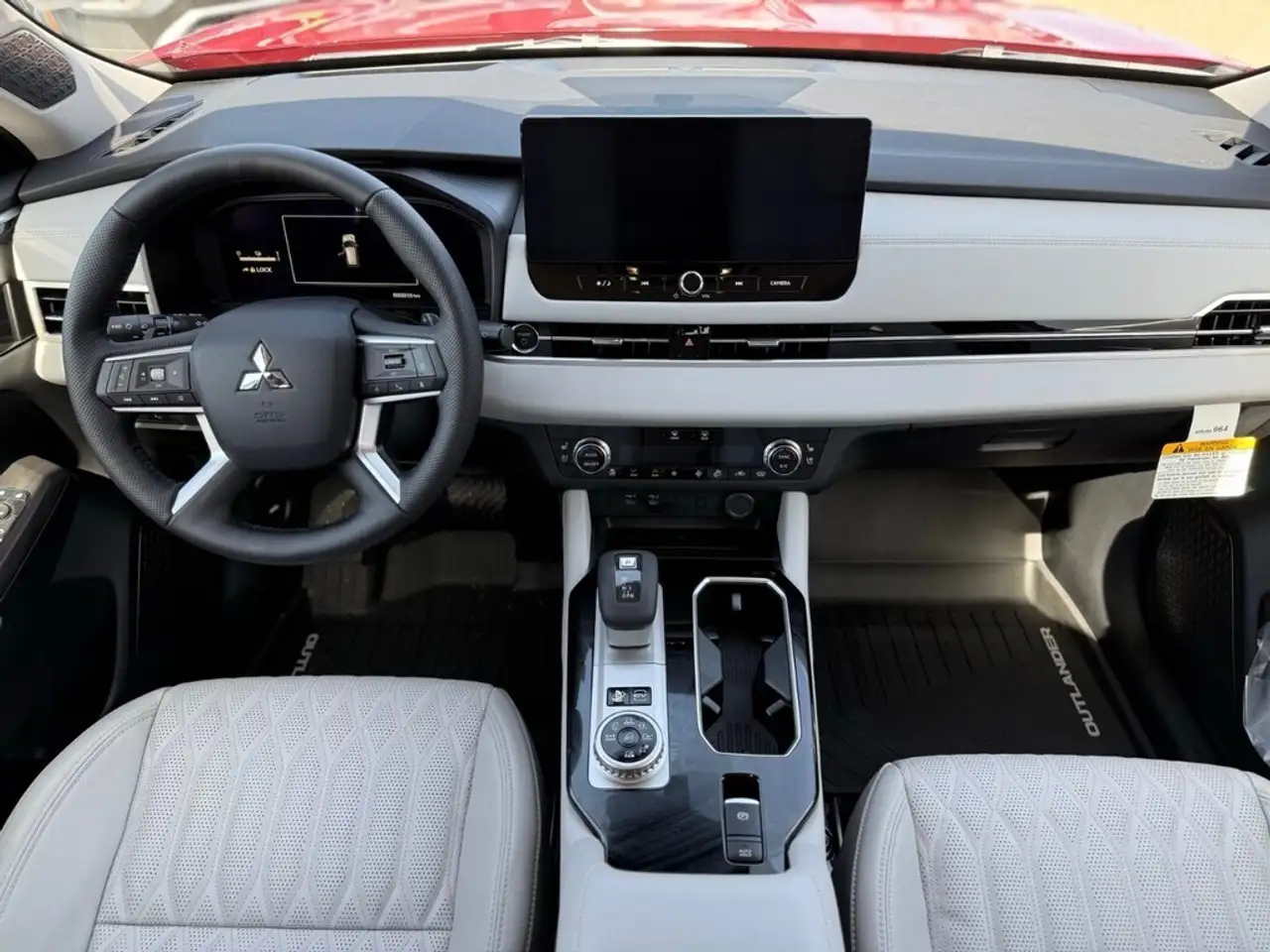 Mitsubishi Outlander снимка Mitsubishi Outlander