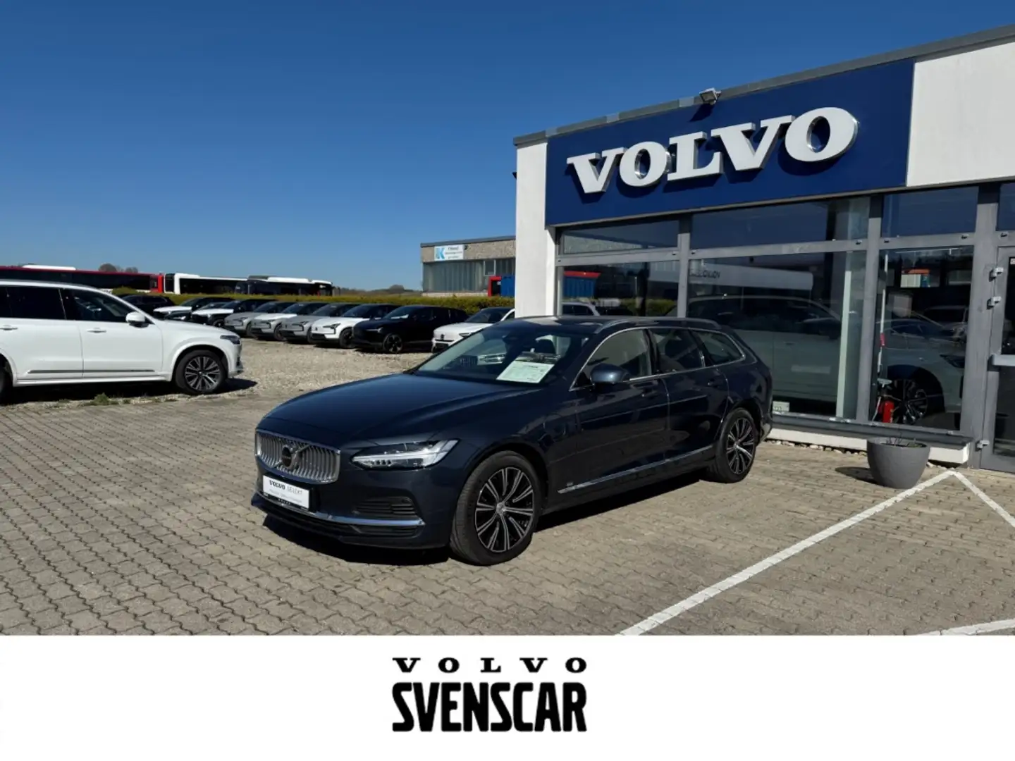 Volvo V90 Inscription Expression Recharge Plug-In Hybrid AWD Blau - 1