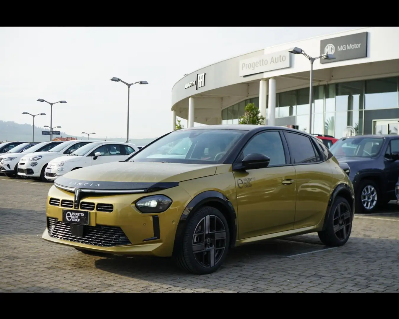 Lancia Ypsilon Hybrid e-DCT LX Gold - 1