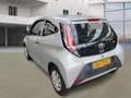 Toyota Aygo 1.0 VVT-i x Grau - thumbnail 4
