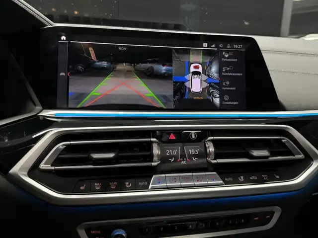 BMW X5 xDrive45e MSPORT PANO LASER HuD Ansicht 18