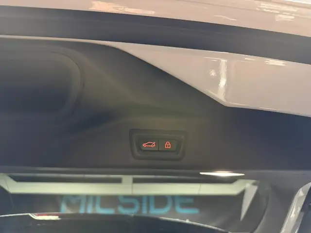 BMW X5 xDrive45e MSPORT PANO LASER HuD Ansicht 33