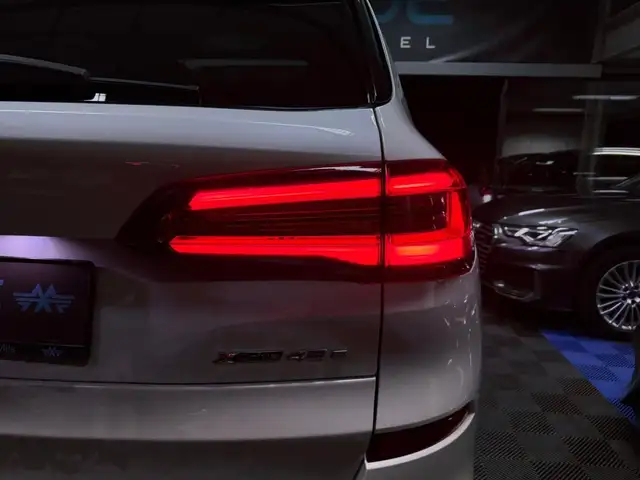 BMW X5 xDrive45e MSPORT PANO LASER HuD Ansicht 7