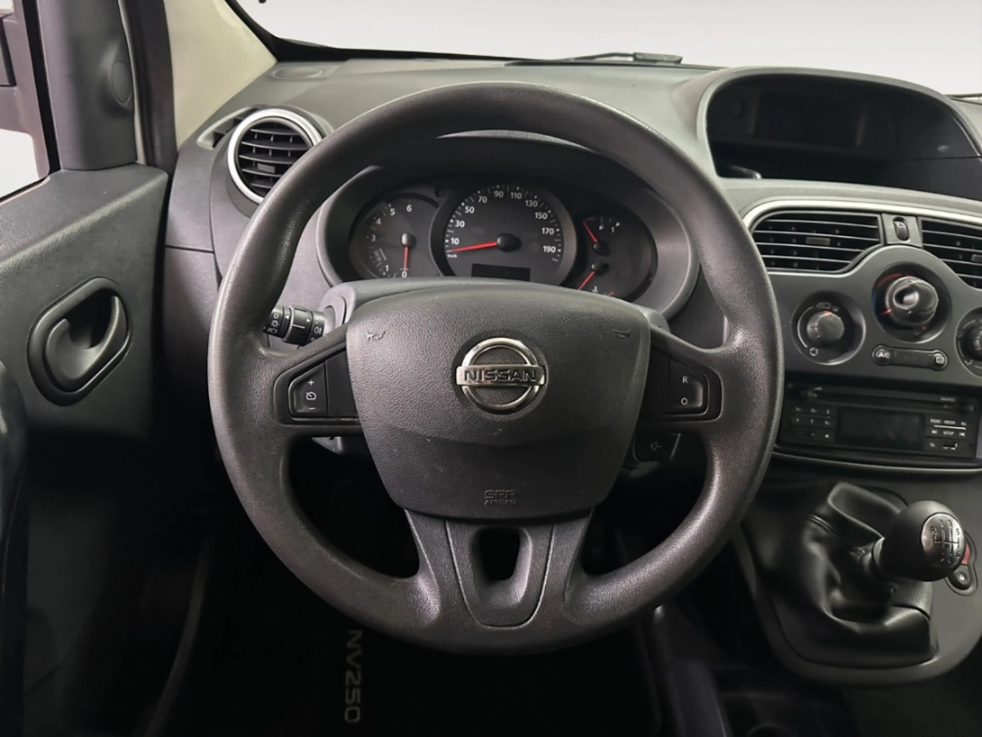 Nissan NV250 Comfort PDC BLUETOOTH KLIMA MULTIFLENKRAD — photo 14