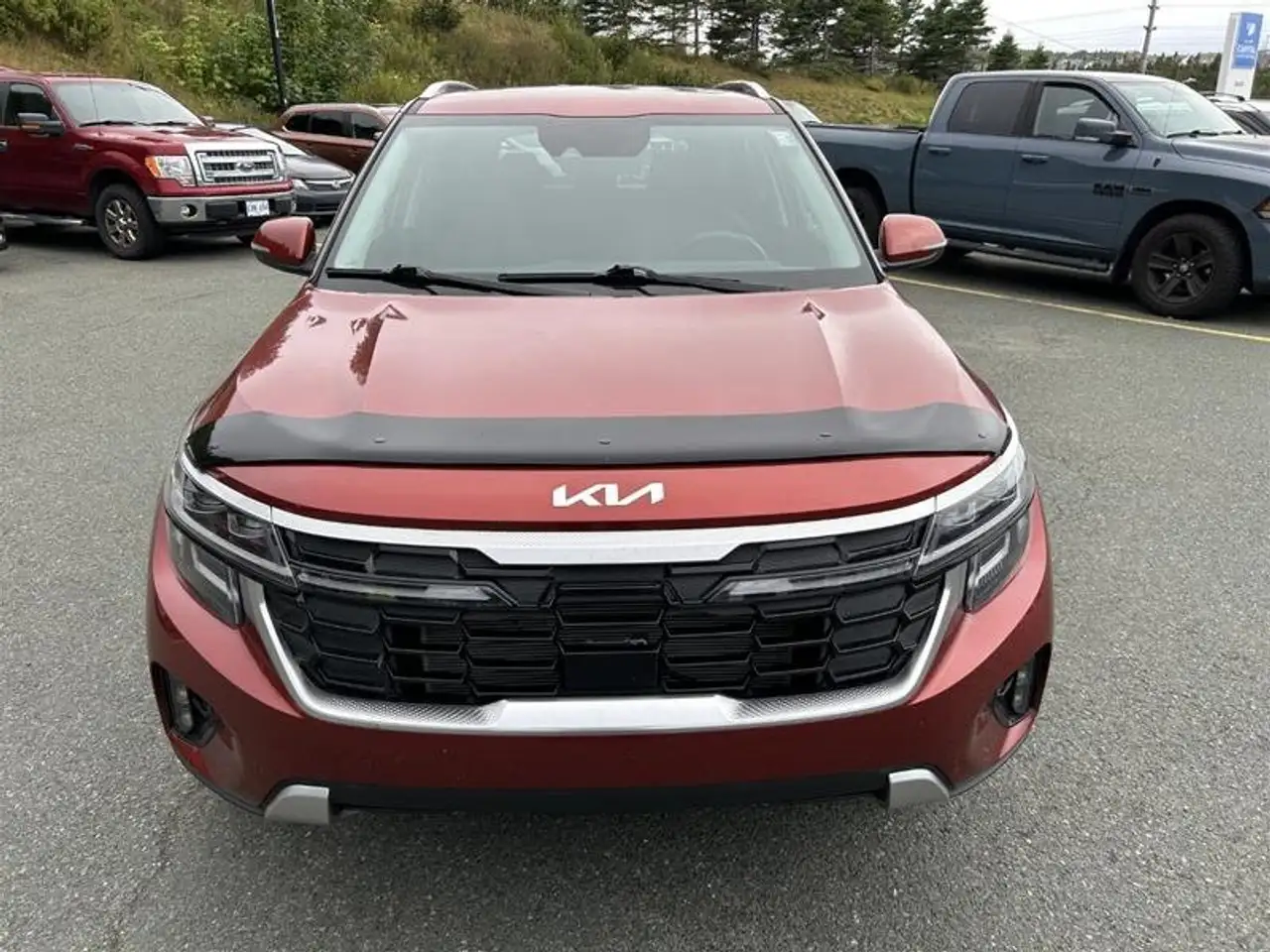 Kia Seltos снимка Kia Seltos