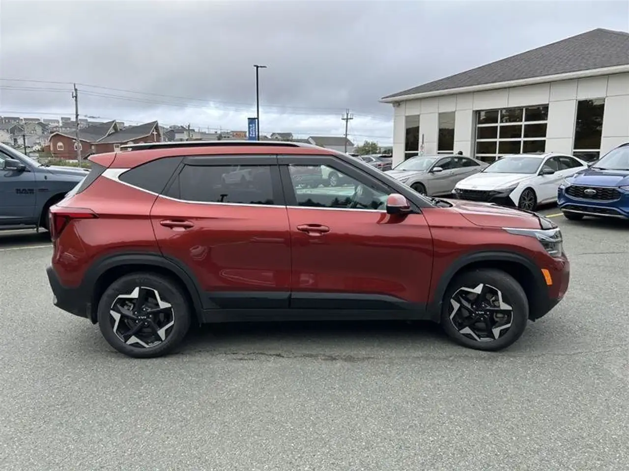 Kia Seltos снимка Kia Seltos