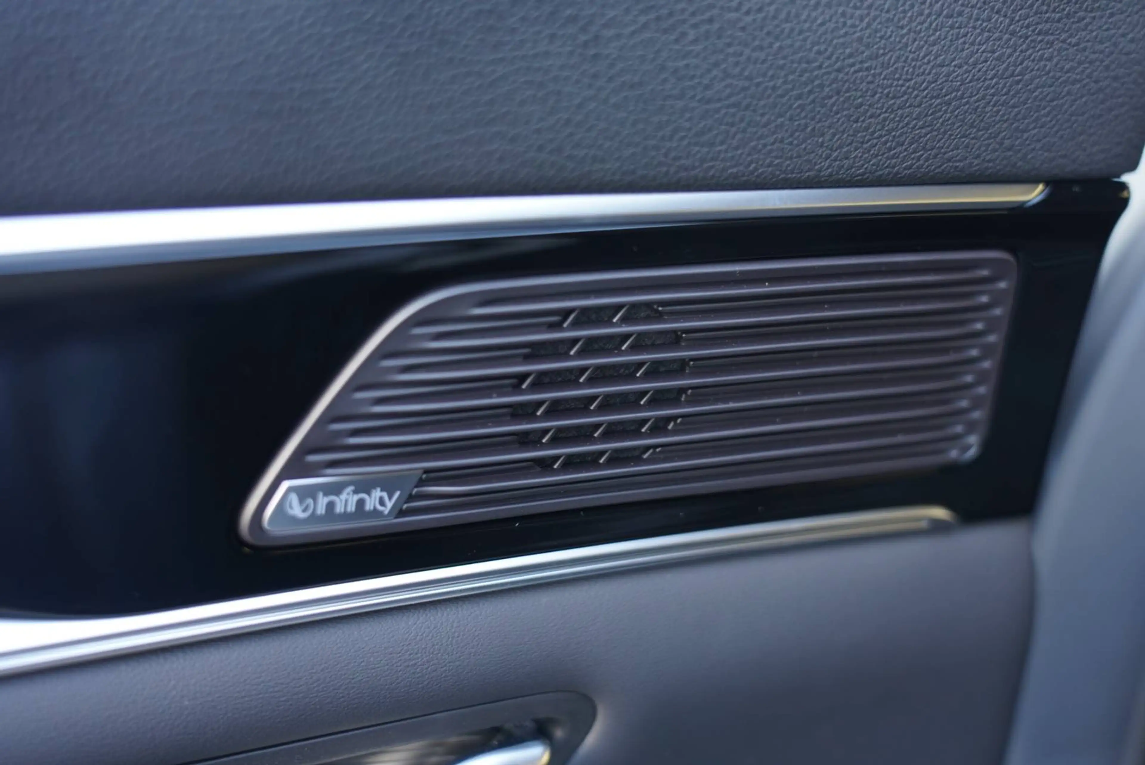 BYD Seal U DM-i Comfort 1.5 PHEV (160 kw)**zwart interieur! — photo 10