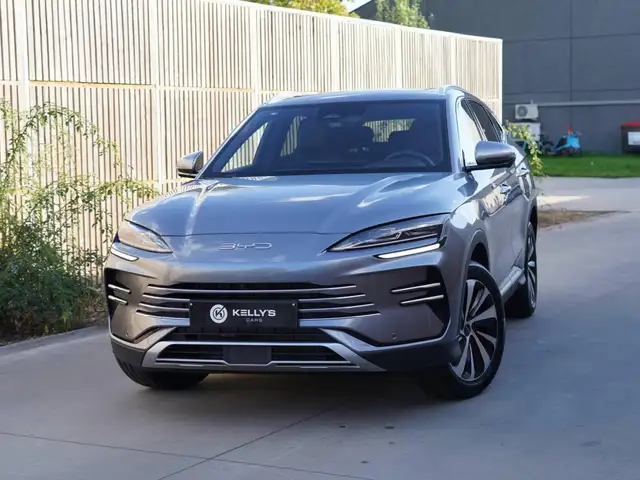 BYD Seal U DM-i Comfort 1.5 PHEV (160 kw)**zwart interieur!