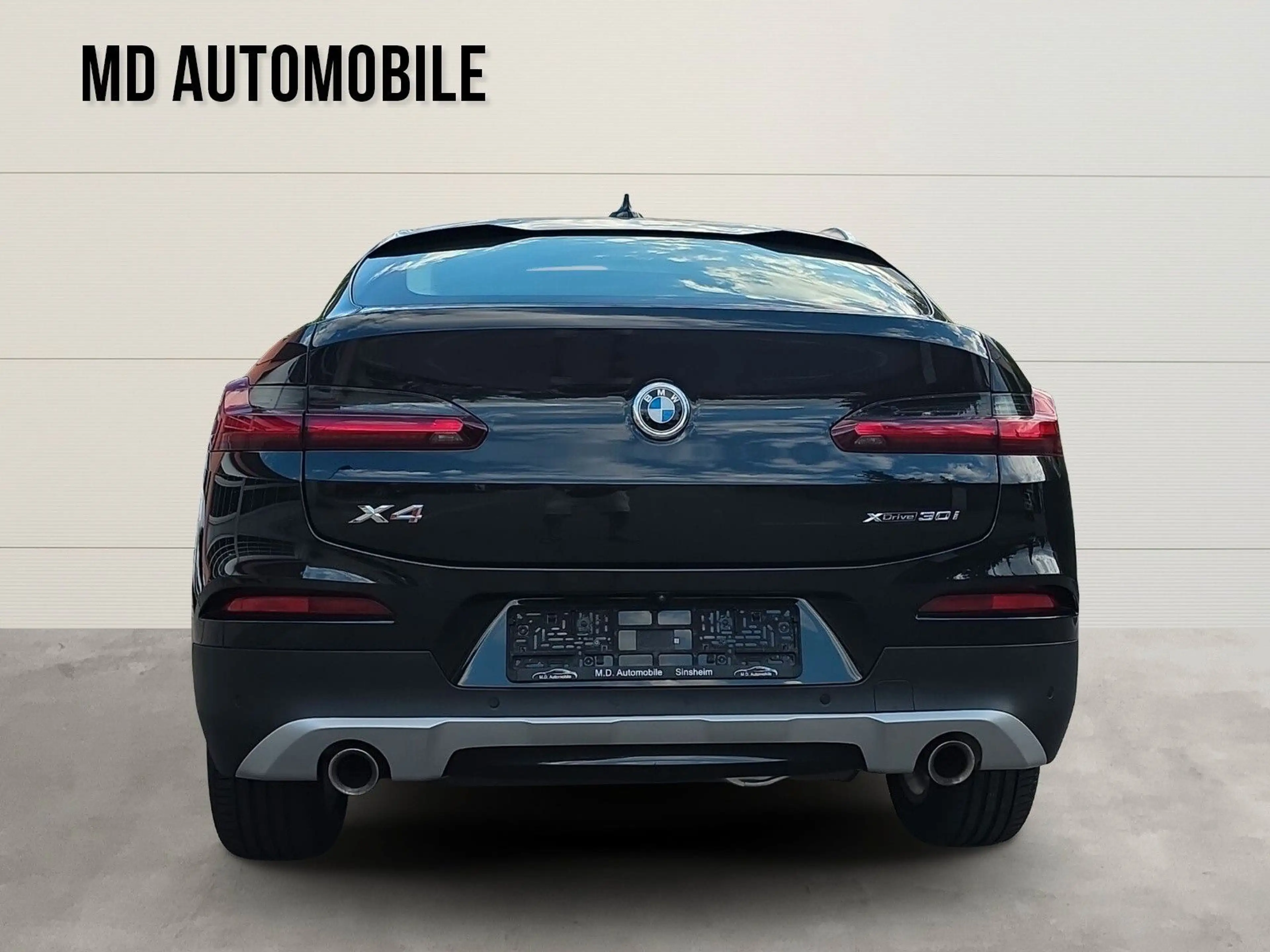 BMW X4 xDrive 30 i xLine Panorama — photo 4