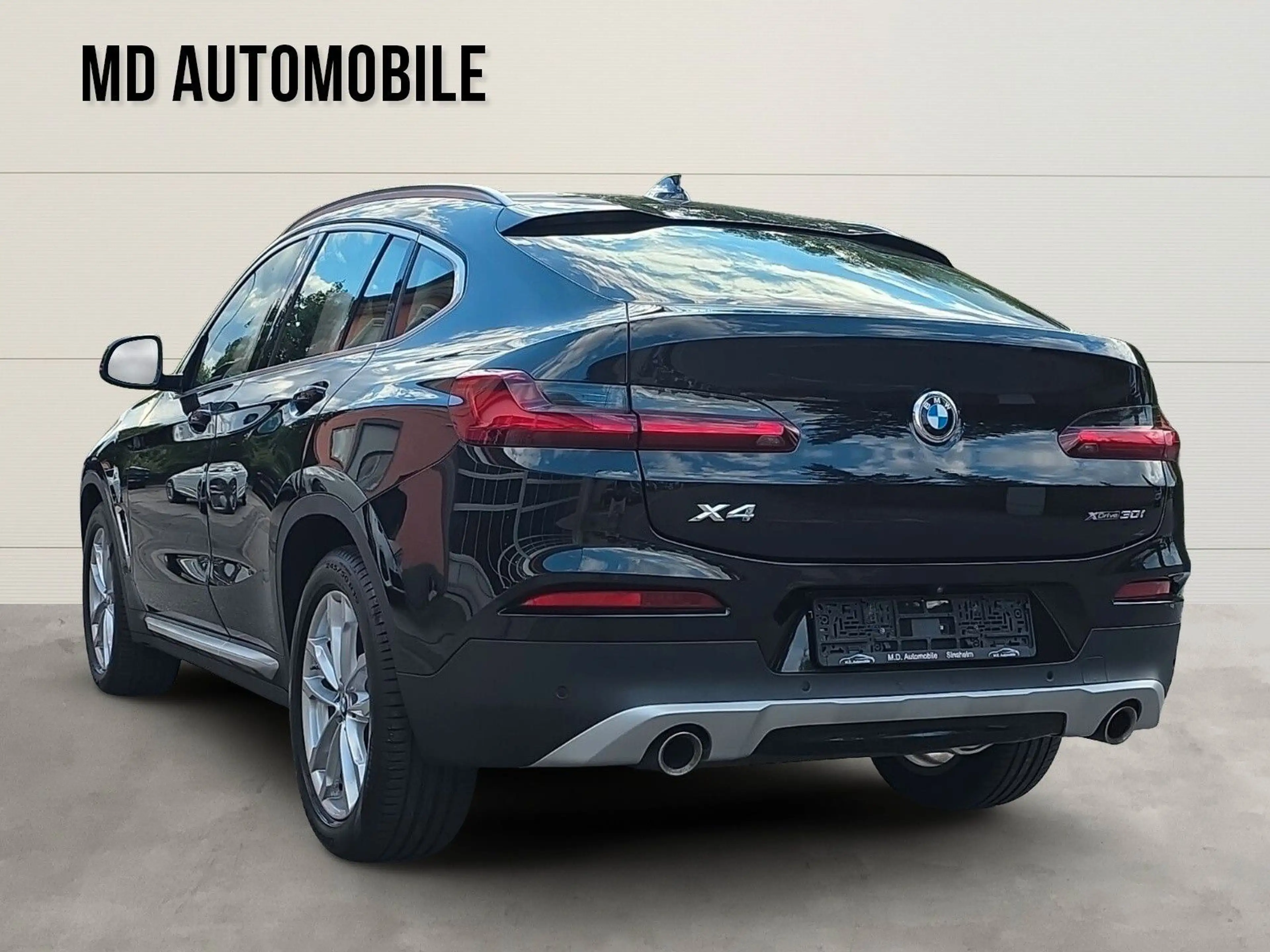 BMW X4 xDrive 30 i xLine Panorama — photo 3