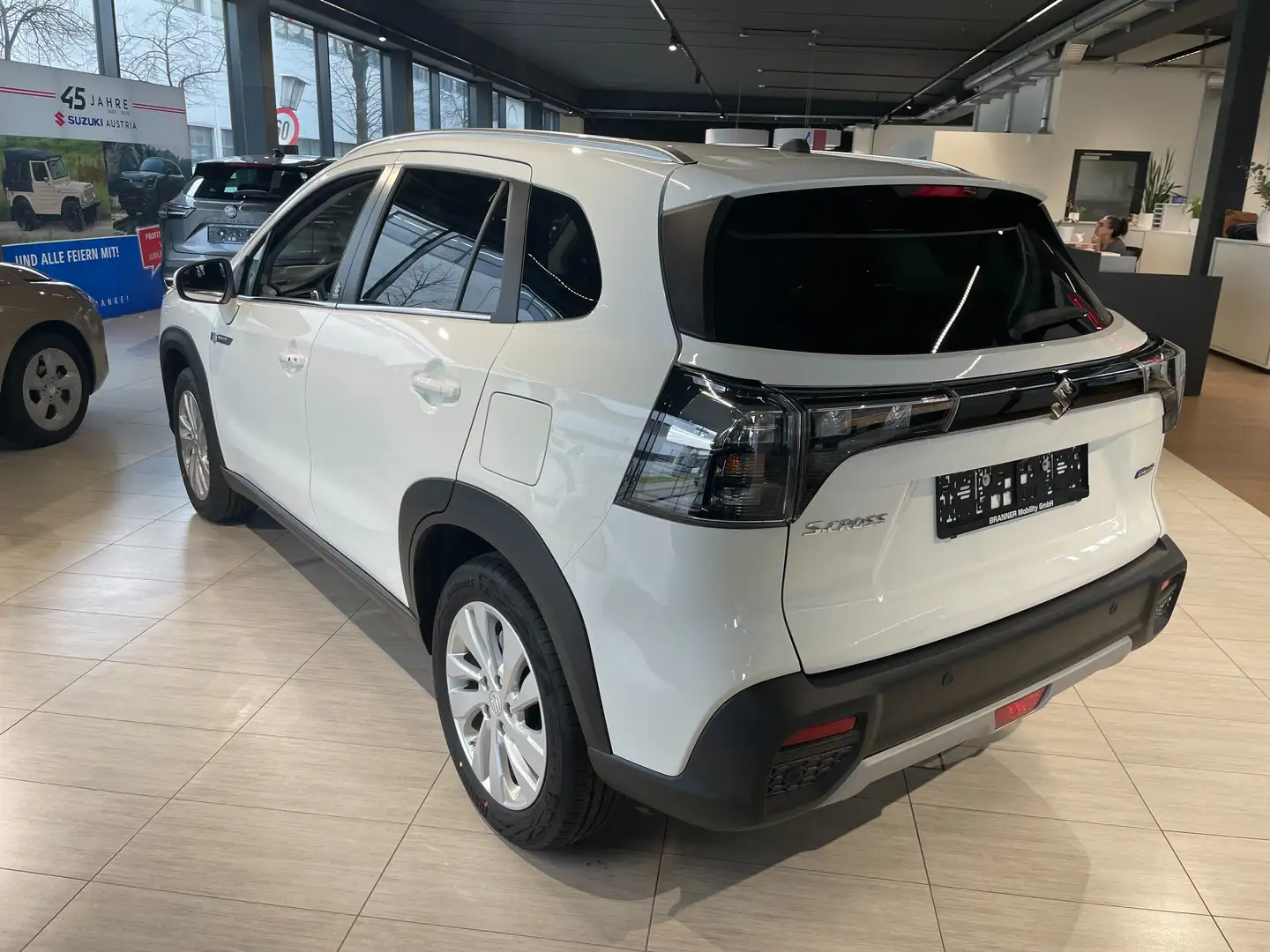 Suzuki S-Cross 1,4 Hybrid ALLGRIP shine Weiß - 2