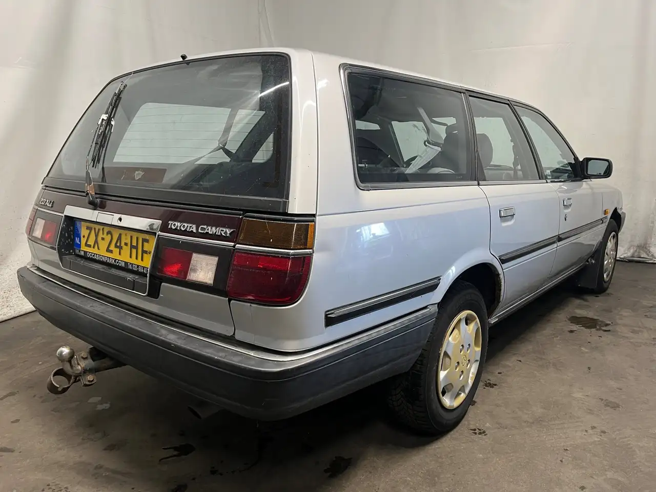 Toyota Camry Wagon 2.0 XLi TC 16 - Schade, foto 5