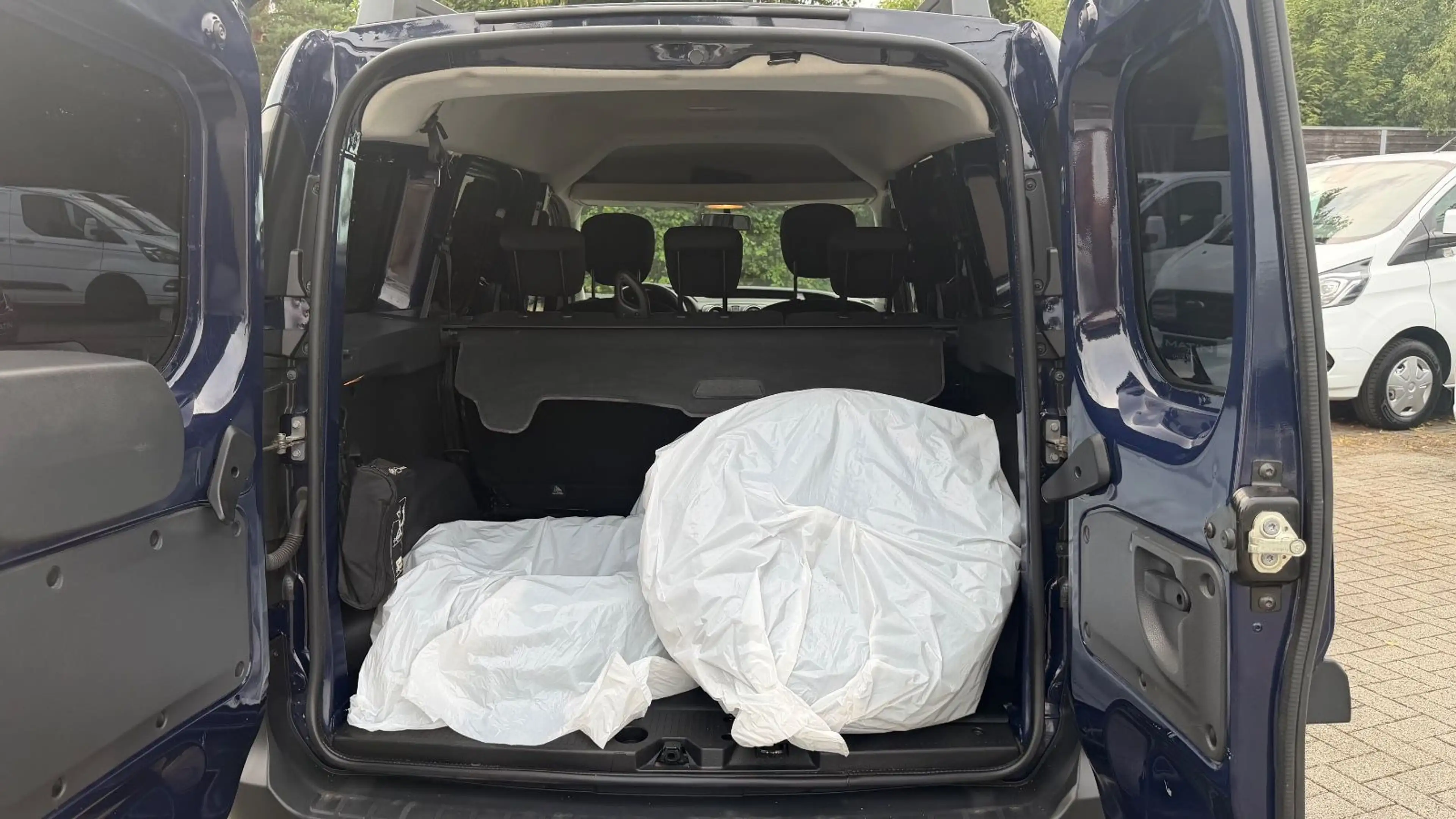 Dacia Dokker DOKKER 1.5 DCI ESSENTIAL 5-SITZER/TÜV 01.2028 — photo 11