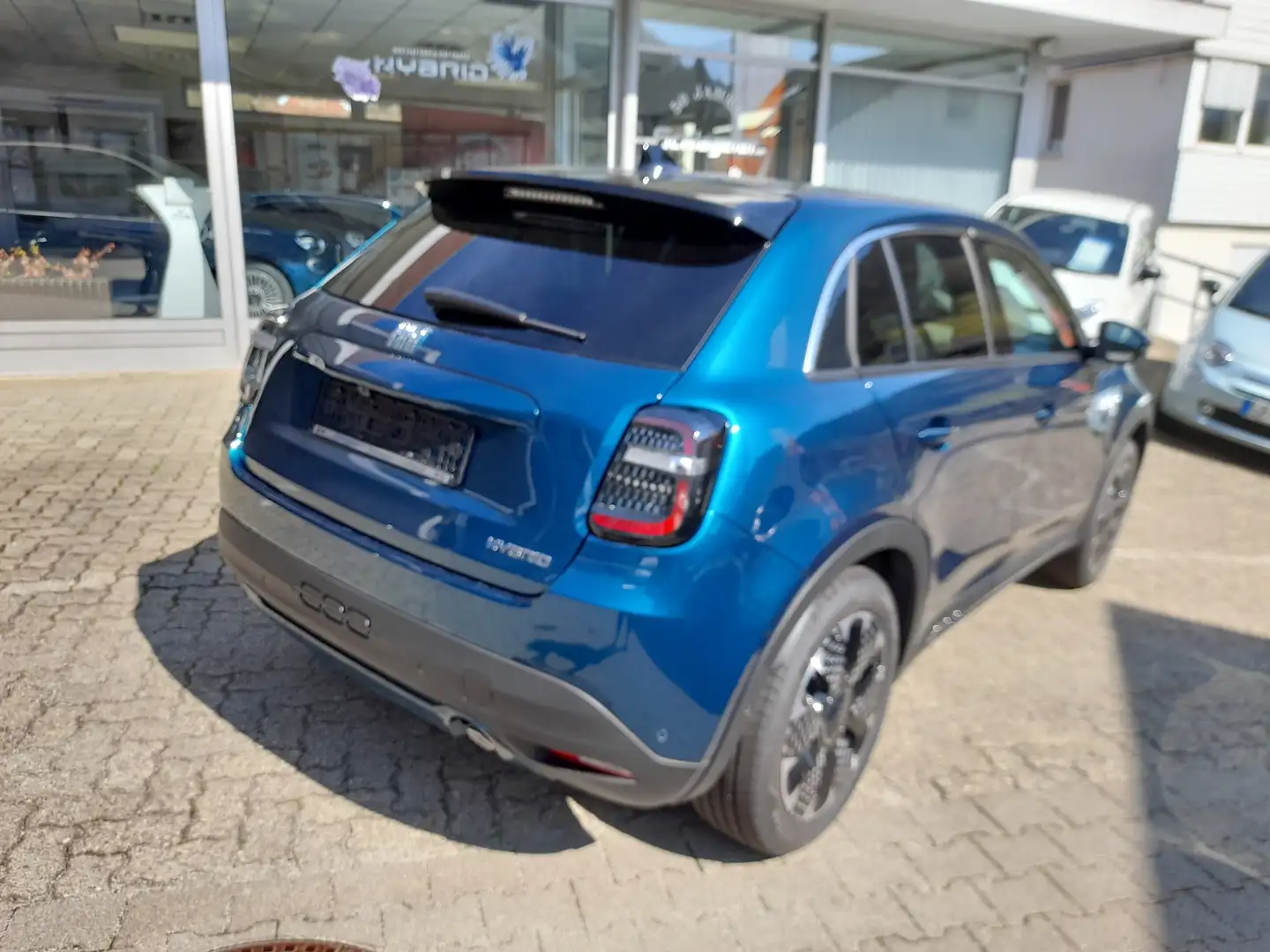 Fiat 600 Hybrid La Prima 1.2 T3 (100PS) DCT Grün - 2