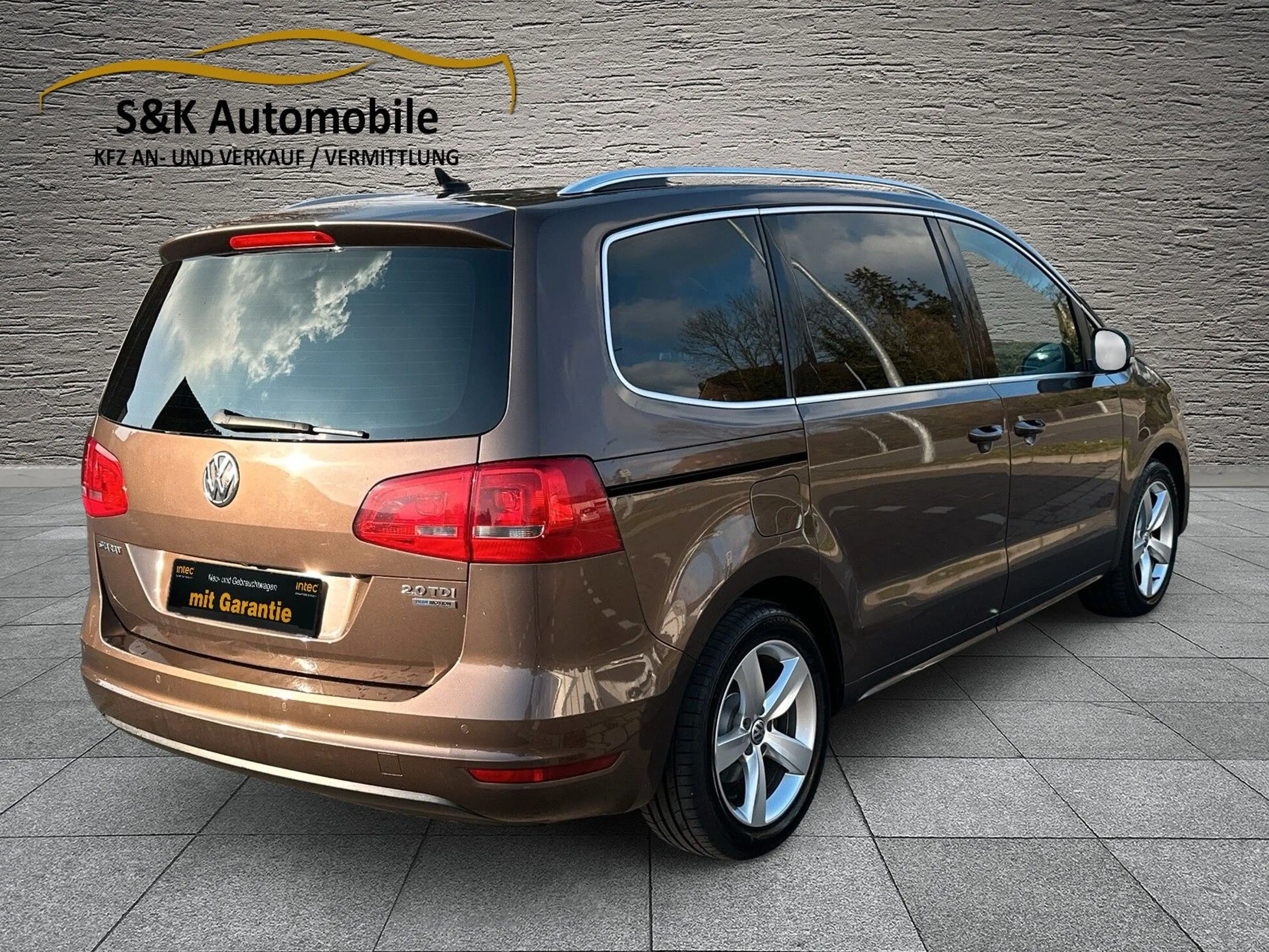 Volkswagen Sharan Highline 2.0TDI DSG/1.HAND/7 SITZER/PANO — photo 6
