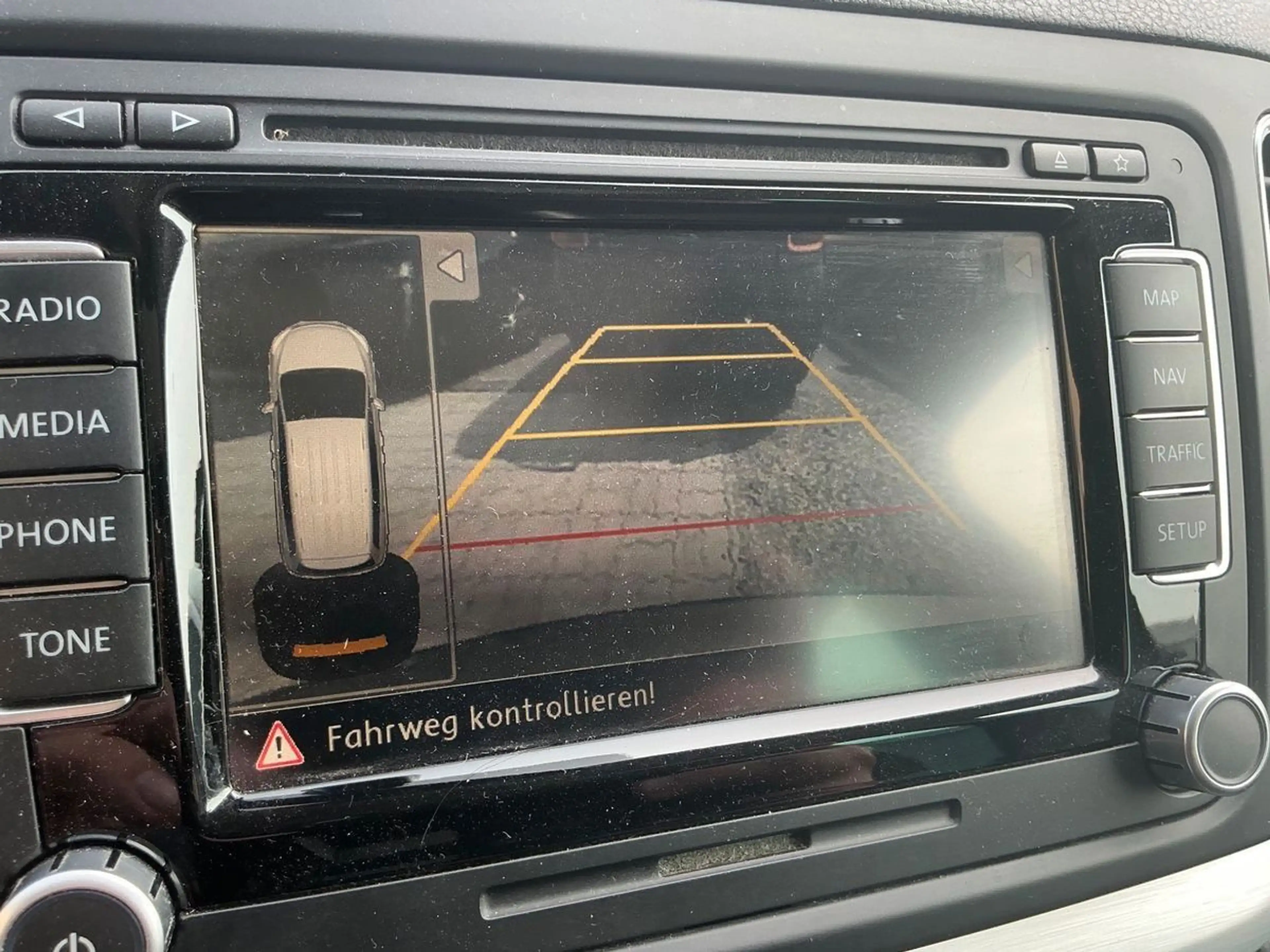 Volkswagen Sharan Highline 2.0TDI DSG/1.HAND/7 SITZER/PANO — photo 9