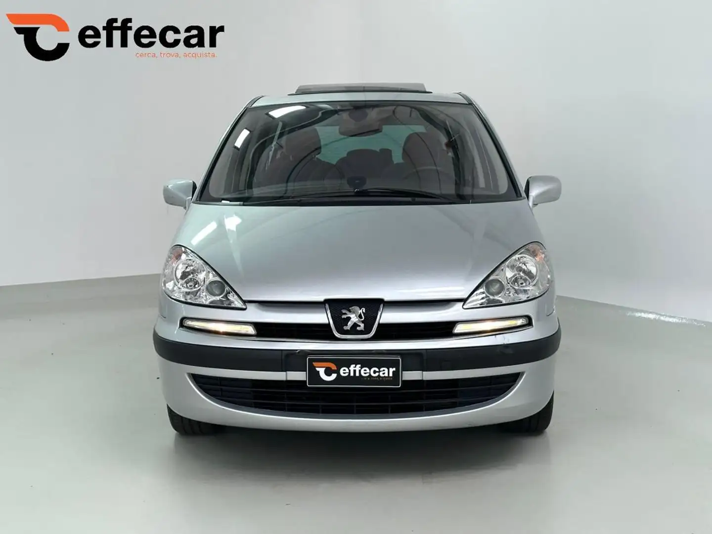Peugeot 807 2.0 16V Silber - 2