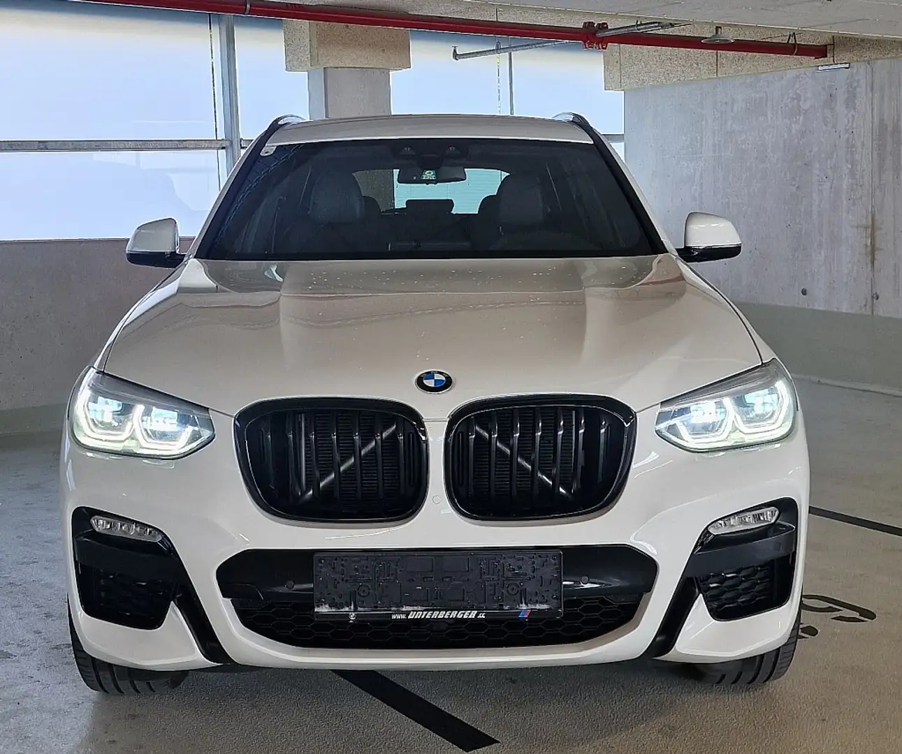 BMW X3 xDrive 20d M Sport Aut. Weiß - 2