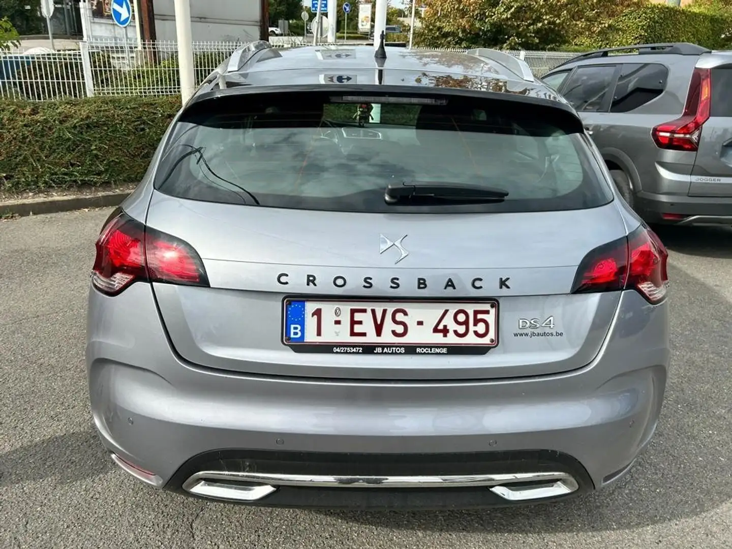 DS Automobiles DS 4 Crossback DS4 BlueHDi 120 S&S BVM6 Sport Chic Srebrny - 2