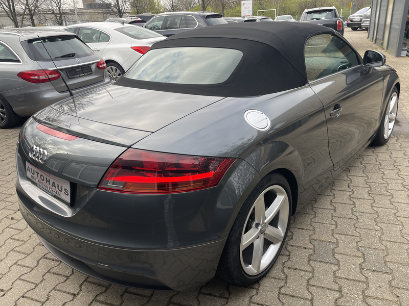 Audi TT 1.8 TFSI S LINE Roadster 2.Hand Voll S-Heft Top — photo 2