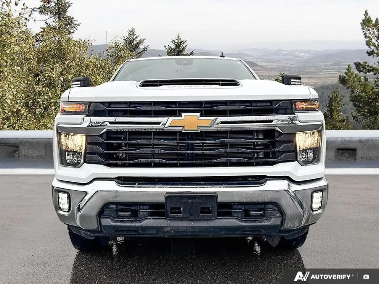 Chevrolet Silverado 2500 снимка Chevrolet Silverado 2500