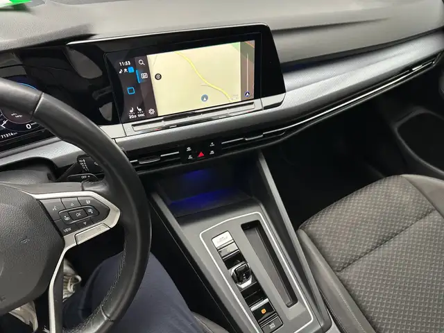 Volkswagen Golf view 18