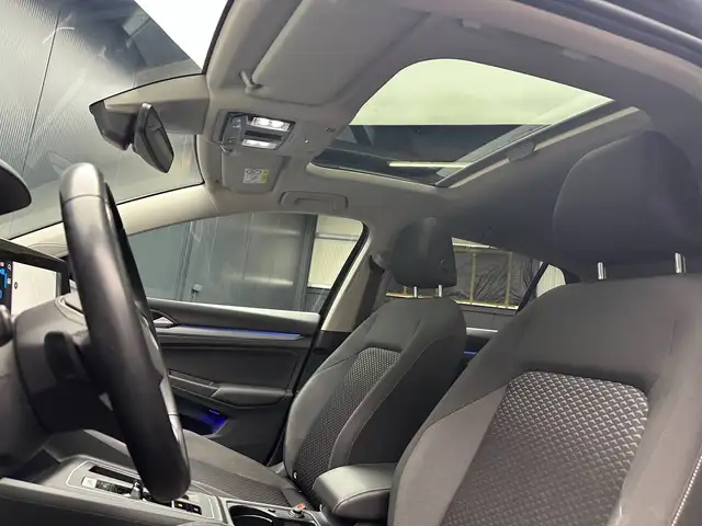 Volkswagen Golf view 13